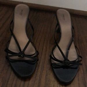 Black sandal heels